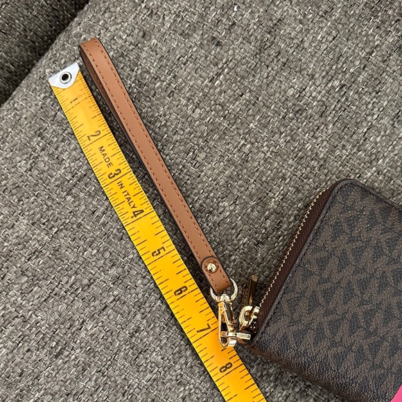 Michael Kors Large Logo Stripe Continental Zip Electric Pink Clutch Wristlet - Picture 9 of 10